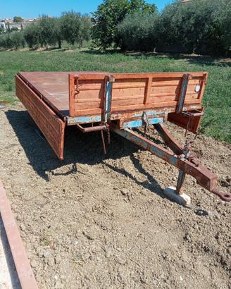 Rimorchio agricolo
