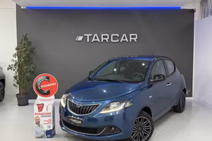Lancia Ypsilon 1.0 FireFly 5 porte S&S Hybrid Gold