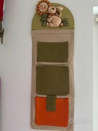 Portaoggetti da parete Thun con tasche