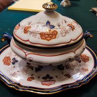 salsiera in porcellana Sevres decorata a mano