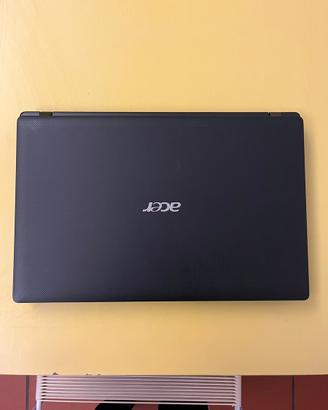PC notebook ACER 5742G