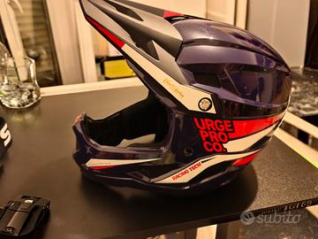 casco Enduro 
