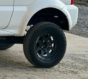 cerchi e gomme suzuki samurai , jimny  ecc.