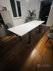 Tavolo allungabile