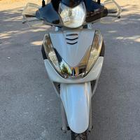 Honda SH 300 anno fine 2011 affar