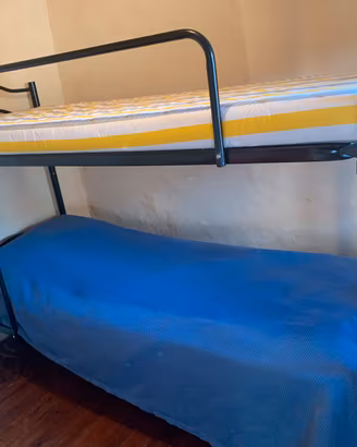 Letto a castello in ferro