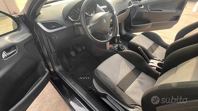 PEUGEOT 207 CC