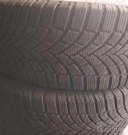 Gomme USATE SEMI NUOVE Bridgestone 215 60 16 99h