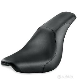 Sella Badlender Harley Davidson softail