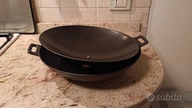 wok con coperchio 