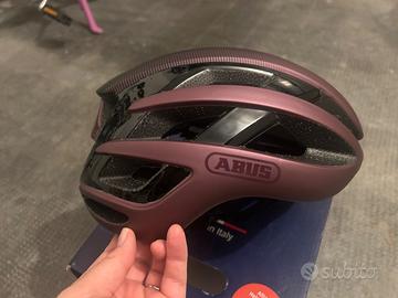 Casco abus airbreaker 52-58 iced berry
