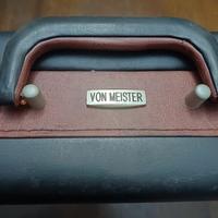 Valigetta Von Meister con set cucina 