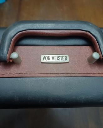 Valigetta Von Meister con set cucina 