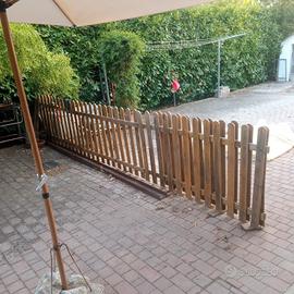 steccato in legno per giardino