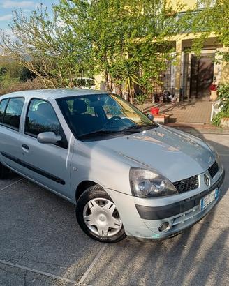 Renault Clio 1.5 diesel anno 2003