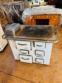 Cucina a legna Vescovi