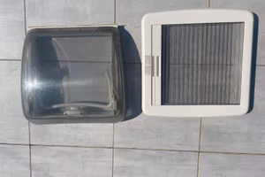 Oblò 40 x 40 dometic