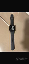 Apple watch  se  40 mm