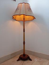 Piantana stile Liberty 