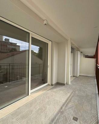 Appartamento di 74 m² con 3 locali e box auto a Pa