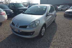 Renault Clio 1.2 16V 5 porte Confort