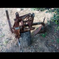  ARATRO (350€) - ESTIRPATORE TRILLER (500€)- 