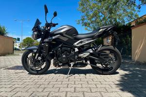 Triumph Street Triple 765 R