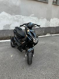 Aerox 2014