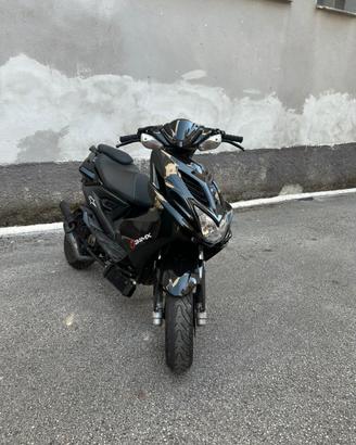 Aerox 2014