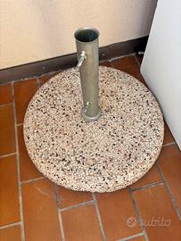 Base porta ombrellone zona vicino Rovereto
