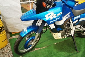 Suzuki dr 800 s big