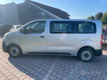 Peugeot Expert BlueHDi 150 S&S PL-TN Combi 9 posti