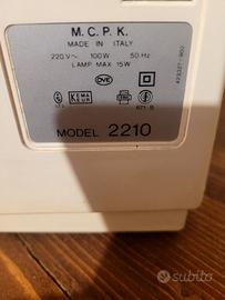 macchina Singer 2210