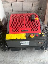 Robot trinciaerba