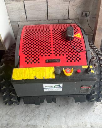 Robot trinciaerba