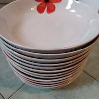 Piatti porcellana vari, fondi e piani