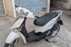 Piaggio Liberty ABS 125, del 2020 con 5100km