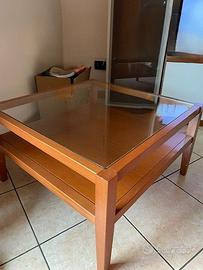 Tavolino in legno e vetro