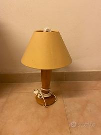 Lampada da comodino