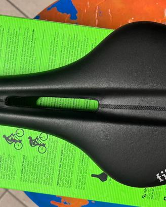 Fizik Arione R5 NUOVA