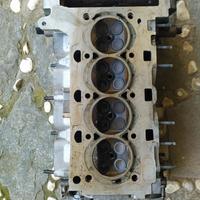 testata motore 8F02 revisionata