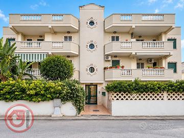 Leporano,100 MQ CON TERRAZZO PRIVATO
