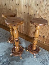 3 colonne in legno