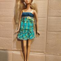Barbie bambola