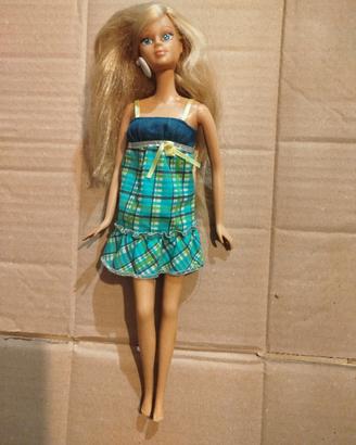 Barbie bambola