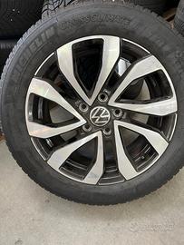 4ruote con cerchi oe Volkswagen