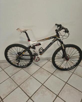 Olympia  in Carbonio full suspended   da 10,5 Kg
