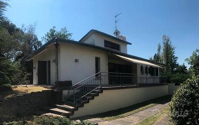 Albarella villa singola stagione 2026