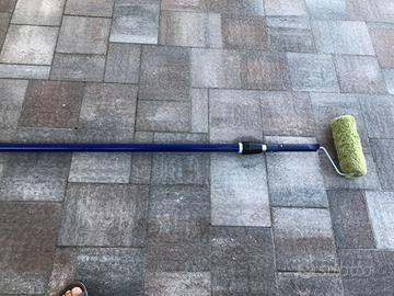 Rullo per dipintura con manico telescopico