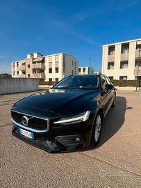 Volvo V60 Business D3 2020 2.0